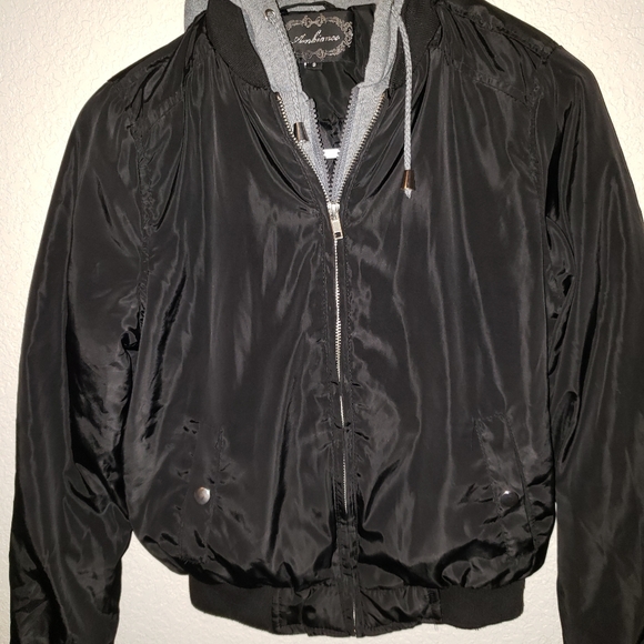 Bomber jacket - Picture 2 of 2